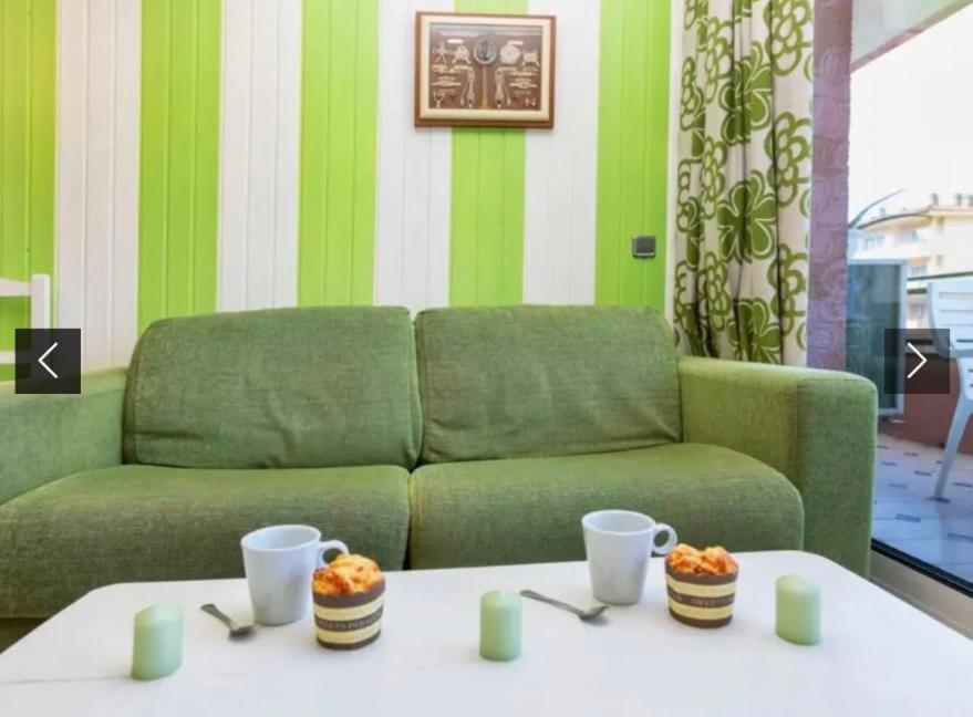 Apartamento Familiar Torroella de Montgrí Exteriör bild