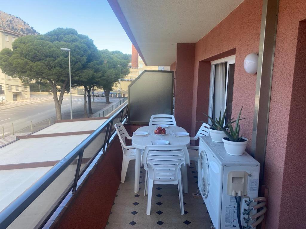 Apartamento Familiar Torroella de Montgrí Exteriör bild